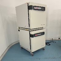Thermo HERAcell Vios 160i Double Stack CO2 Incubator image 0